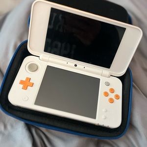 Nintendo 2DS XL Orange White with Games Shown!!!